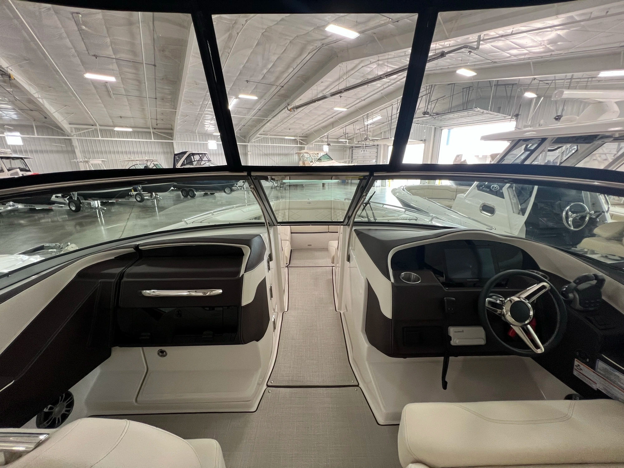 2024 Regal 3300 Bowrider for sale YachtWorld